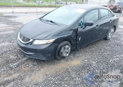 2015 Honda Civic Lx z USA, uszkodzony, nr VIN 19XFB2F50FE295748